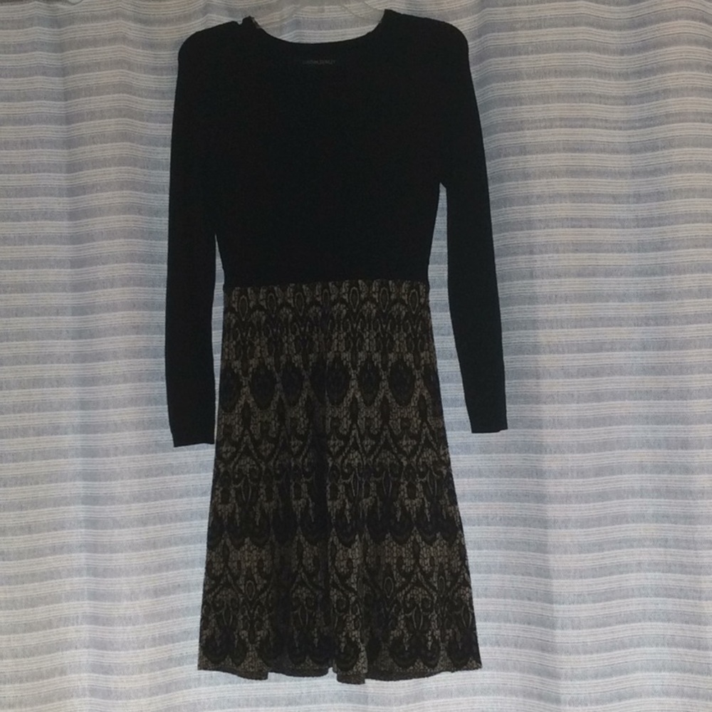 Cynthia Rowley sweater dress.  Size XS. “LIKE NEW!